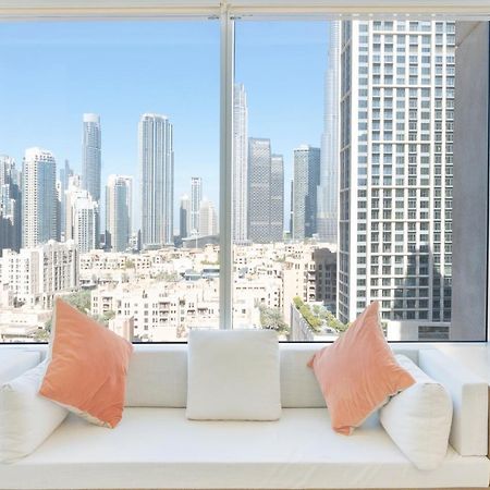 Chic 2Br Apartment, Prime Location Near Dubai Mall - Allsopp&Allsopp Eksteriør bilde