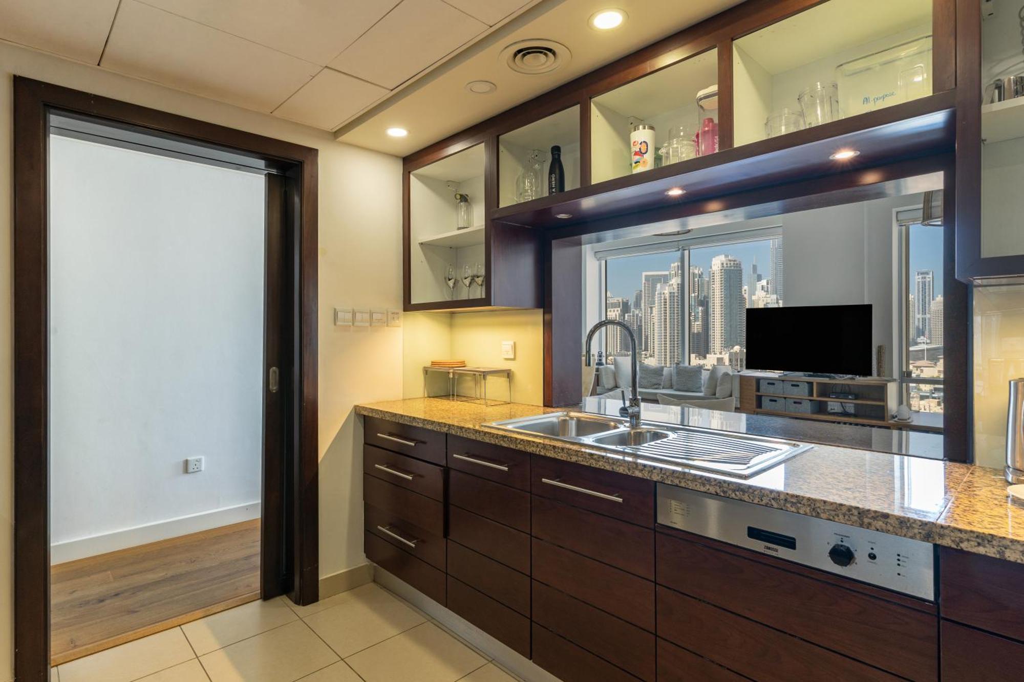 Chic 2Br Apartment, Prime Location Near Dubai Mall - Allsopp&Allsopp Eksteriør bilde